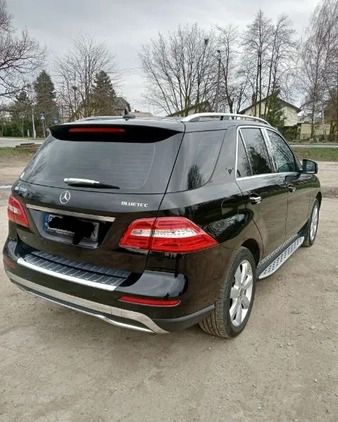 Mercedes-Benz ML cena 77000 przebieg: 271120, rok produkcji 2012 z Września małe 137